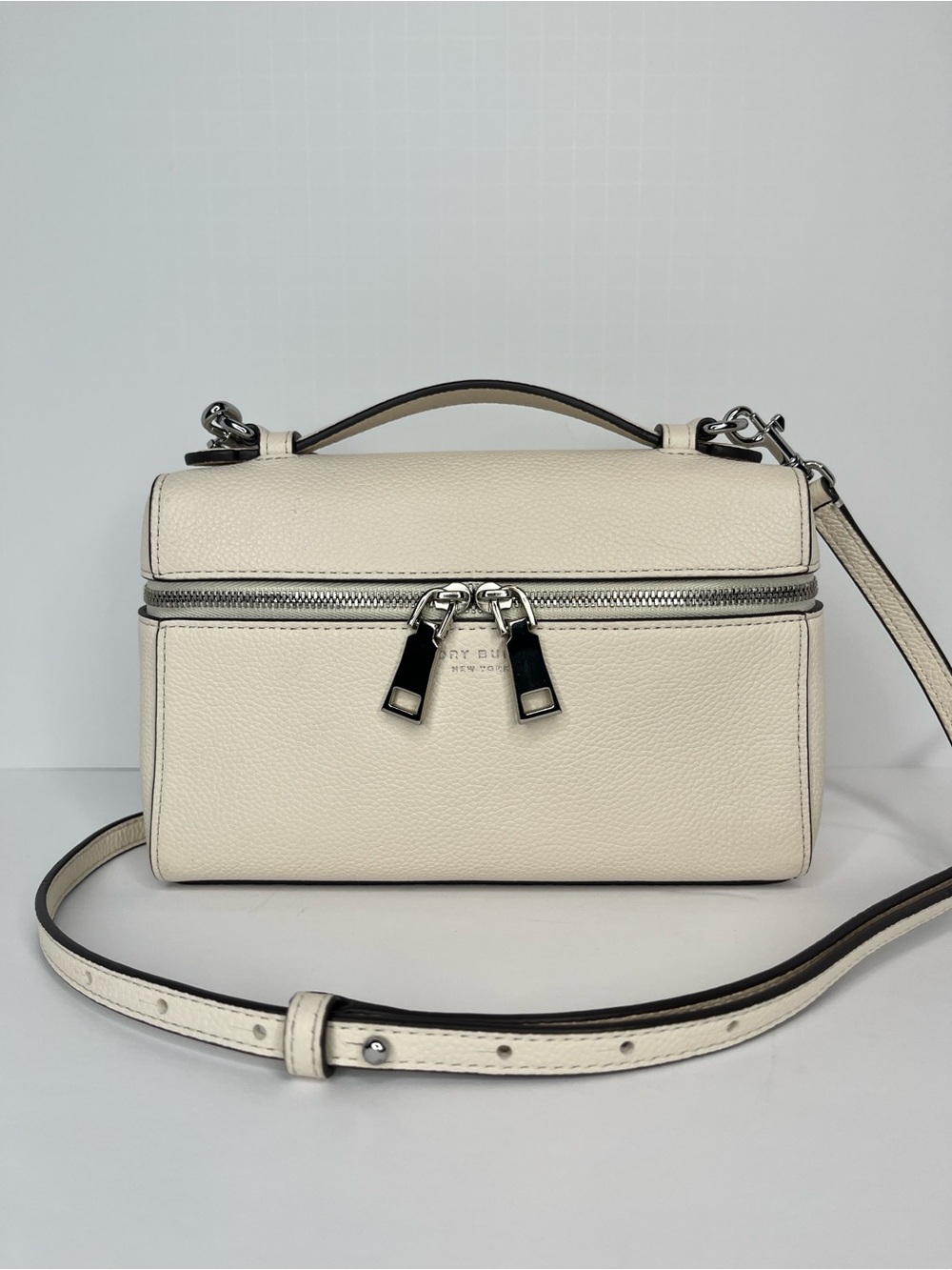 Tory Burch Leather Slim Top-Handle Bag Cream